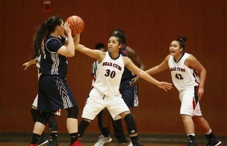 Women's Basketball: Open the Caren Franci Invitational with a three point loss