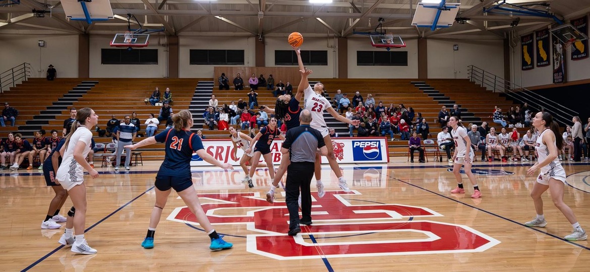 Second-Quarter Surge, Washington&rsquo;s Double-Double Power Bear Cubs Past Sac City, 73&ndash;57