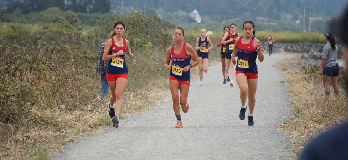 Bear Cub runners mid race